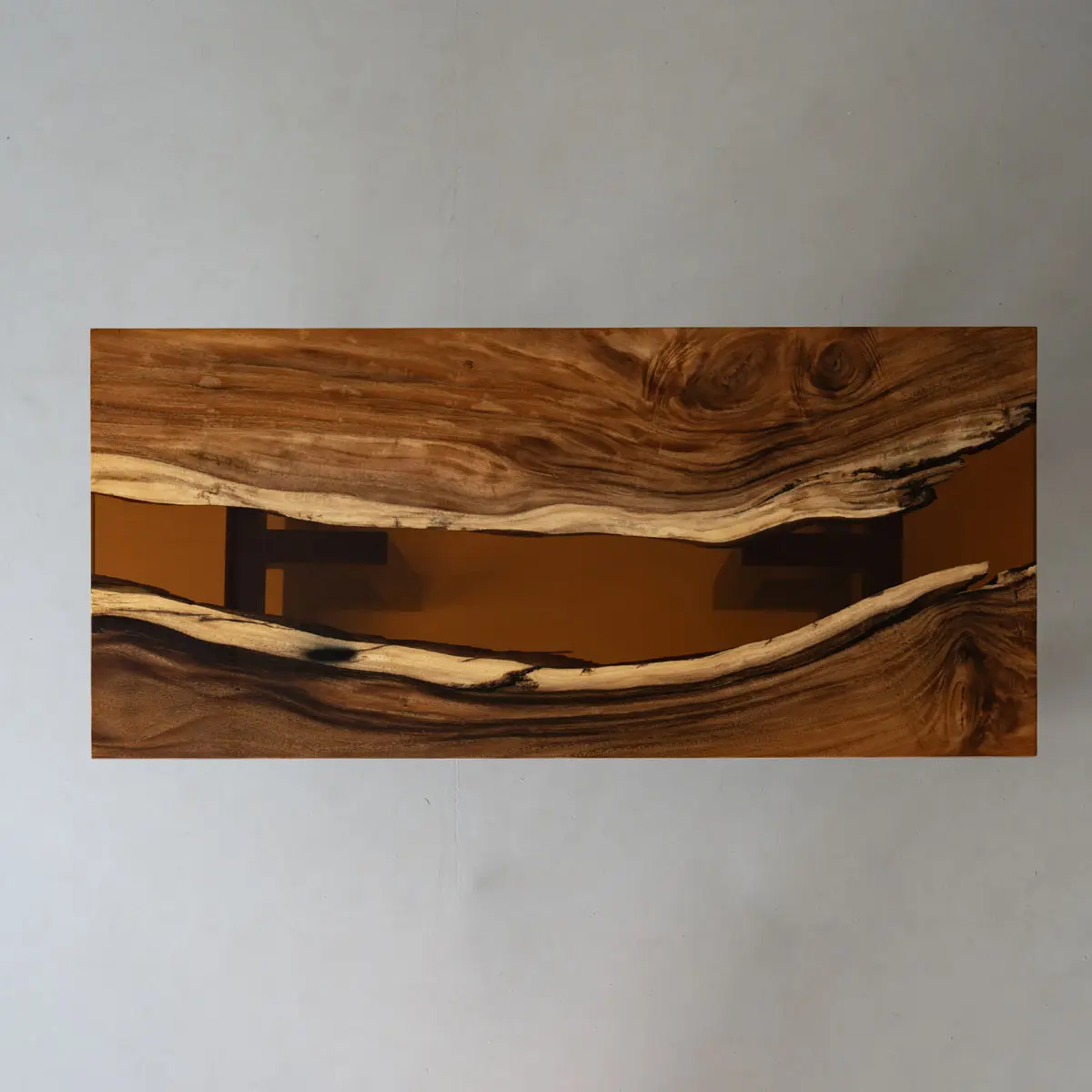 Epoxy resin table - brown - Image 7