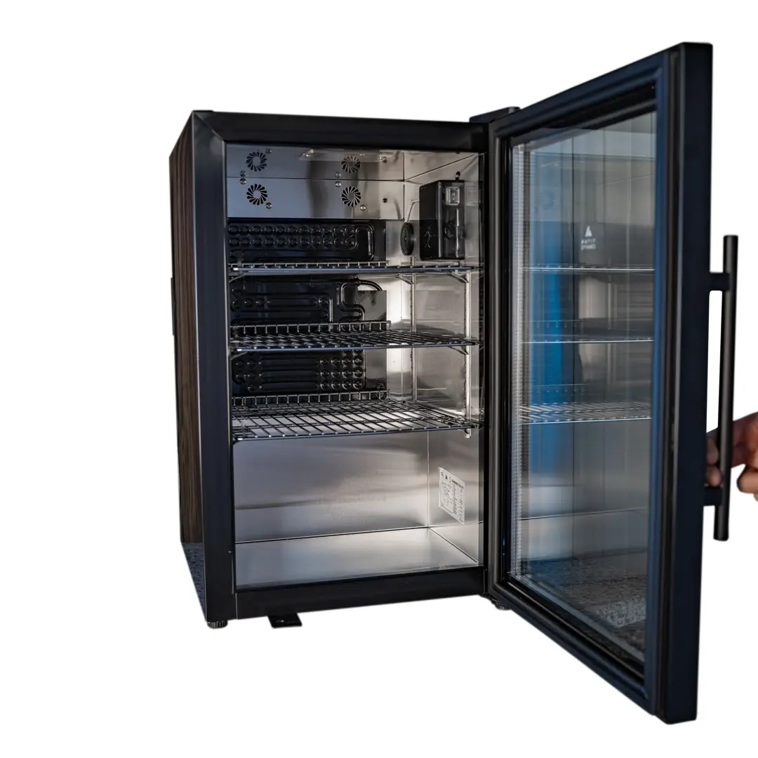 Outdoor Fridge 63L - Image 4